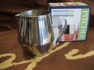 20 Oz Stainless Steel Milk Frothing Pitcher