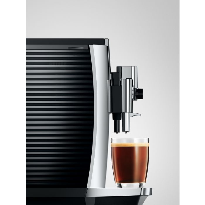 JURA E8 Chrome  NAC Superautomatic Coffee Machine | 15646 2 yrs Warranty