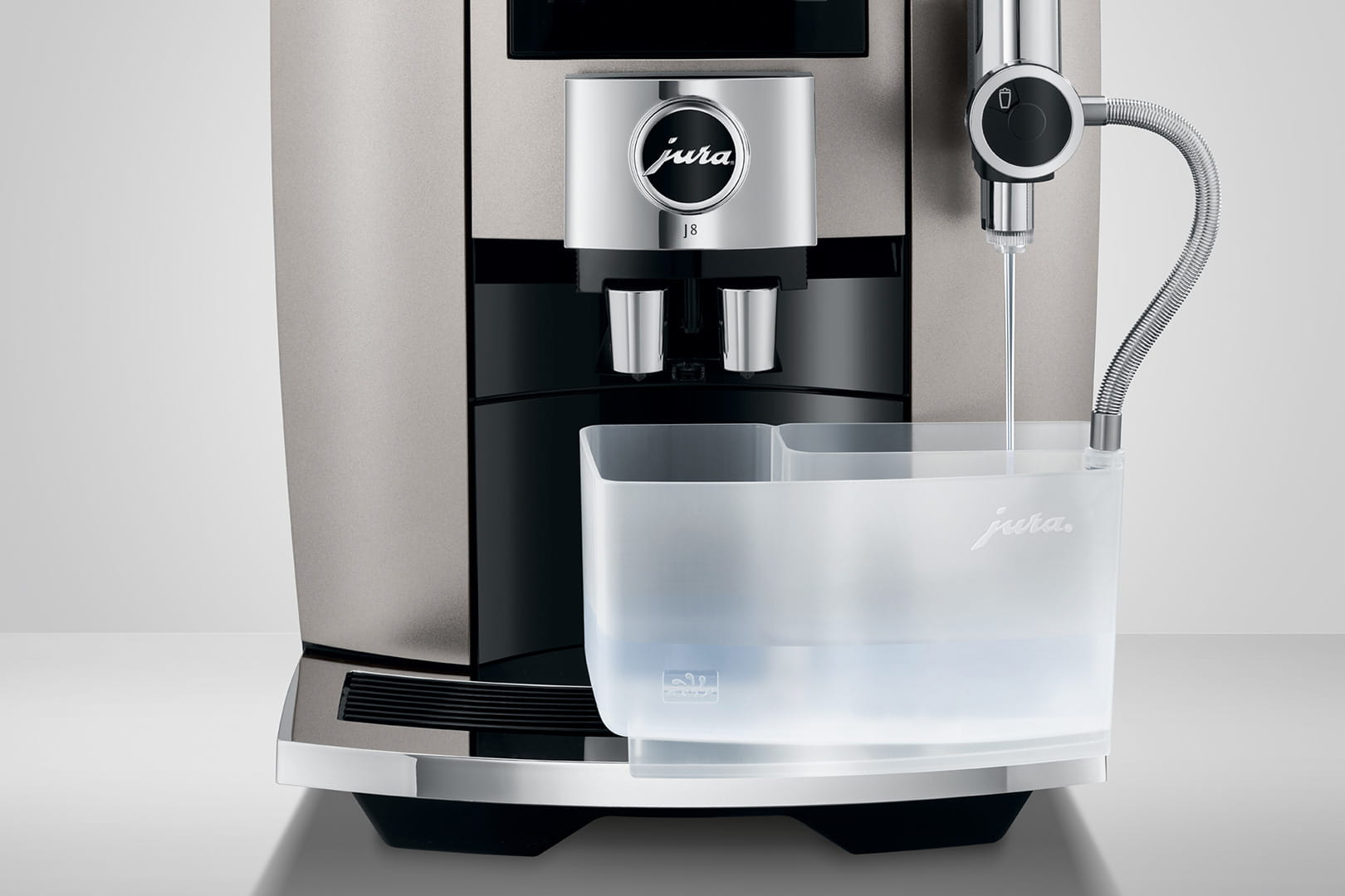 NEW |Jura J8  Superautomatic Coffee Machine with sweet foam  | 15555  2 yrs Warranty